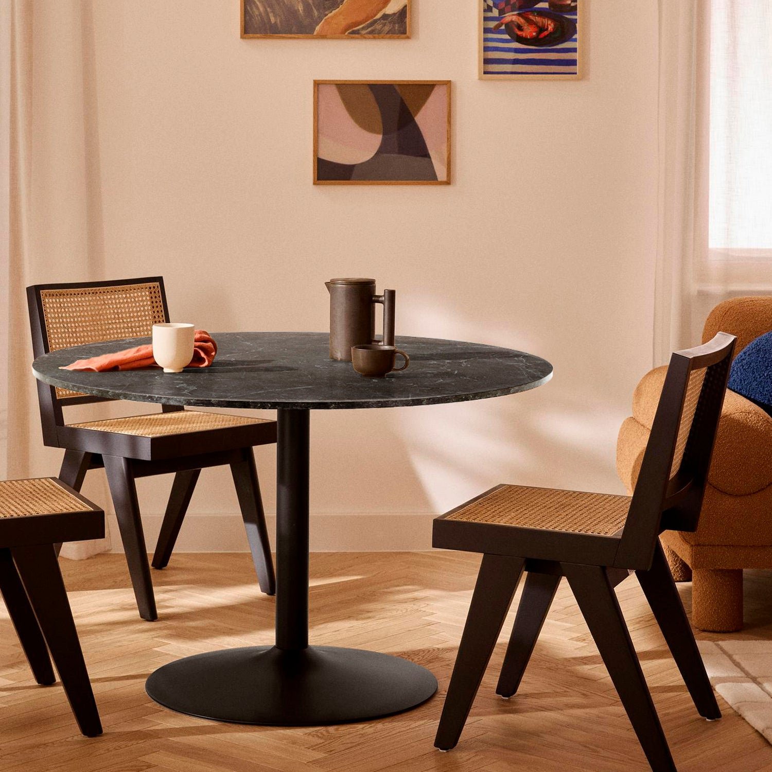 Mesa Comedor Madrid Negro - Form Design